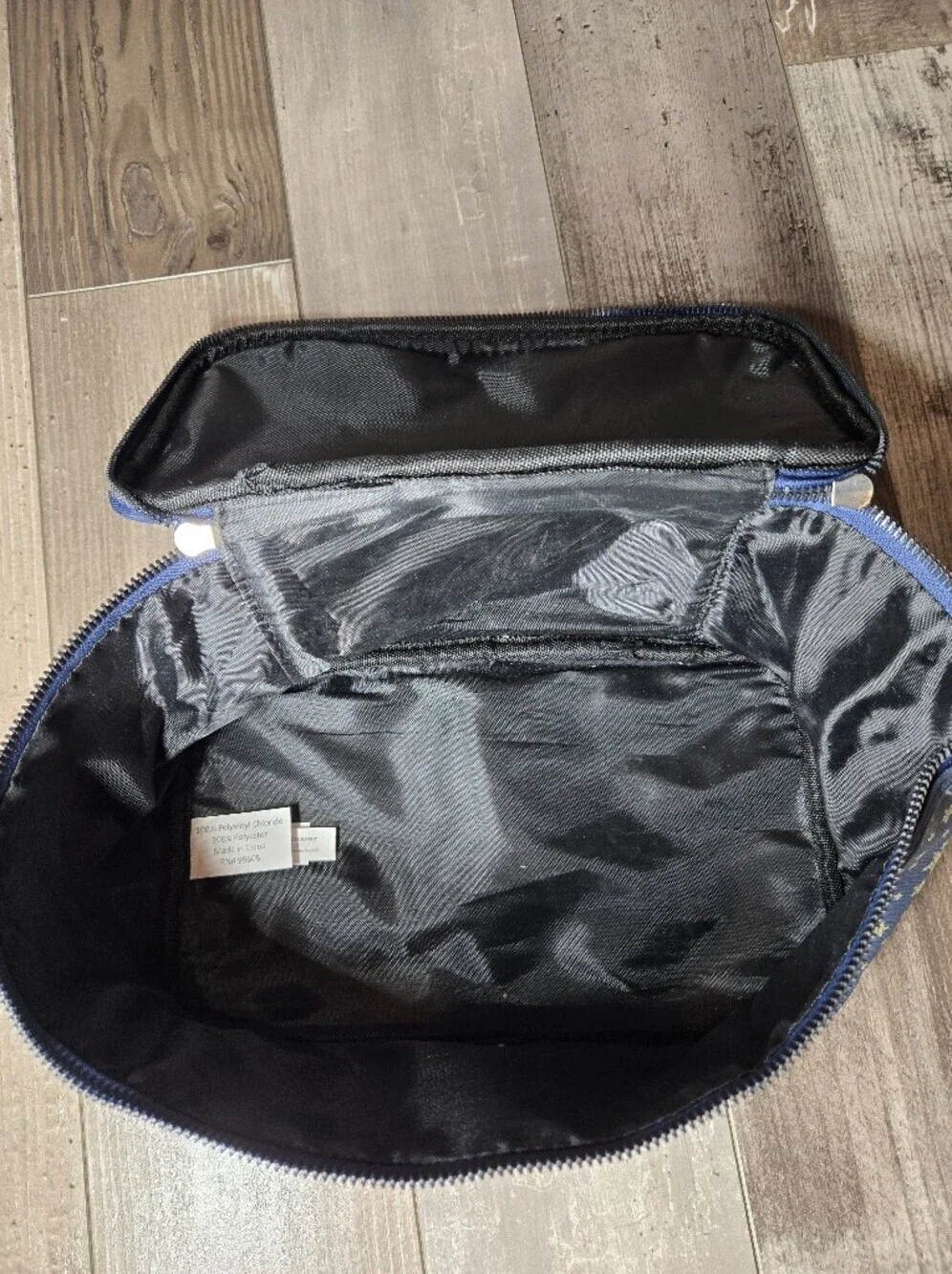 NWT Nicole Miller Navy Star Cosmetic Train Case Toiletry Carrying Bag